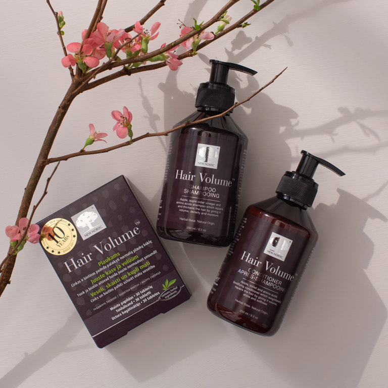 i HV10years Trio Flowers JBP5324 NewNordic HV IG 067 J LTEE