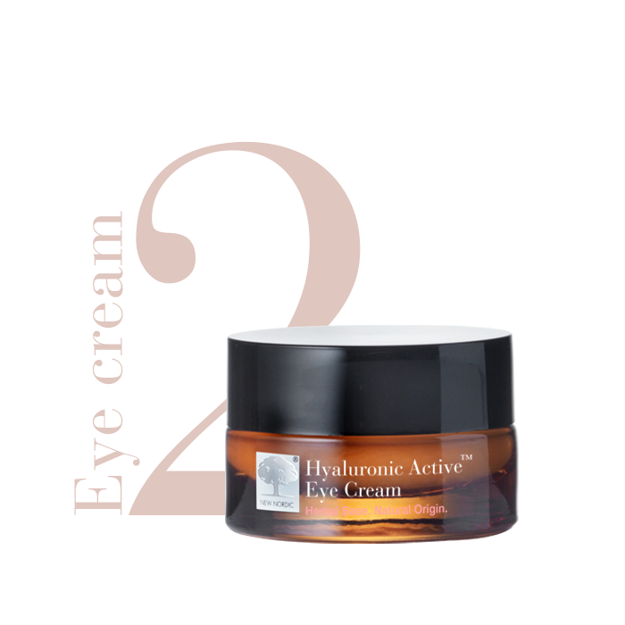 2. solis — „Hyaluronic Active™“ acu krēms, kas norādīts kā otrais solis ādas kopšanas rutīnā.