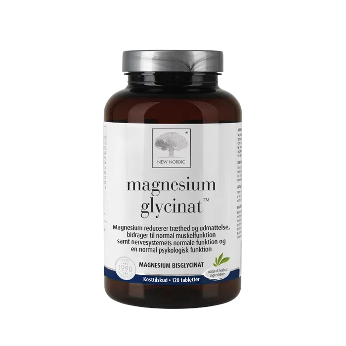 di_webpackshot_magnesium_glycinate_120_DKNO Magnesium Glycinate uztura bagātinātāja pudelīte baltā dizainā uz gaiša fona
